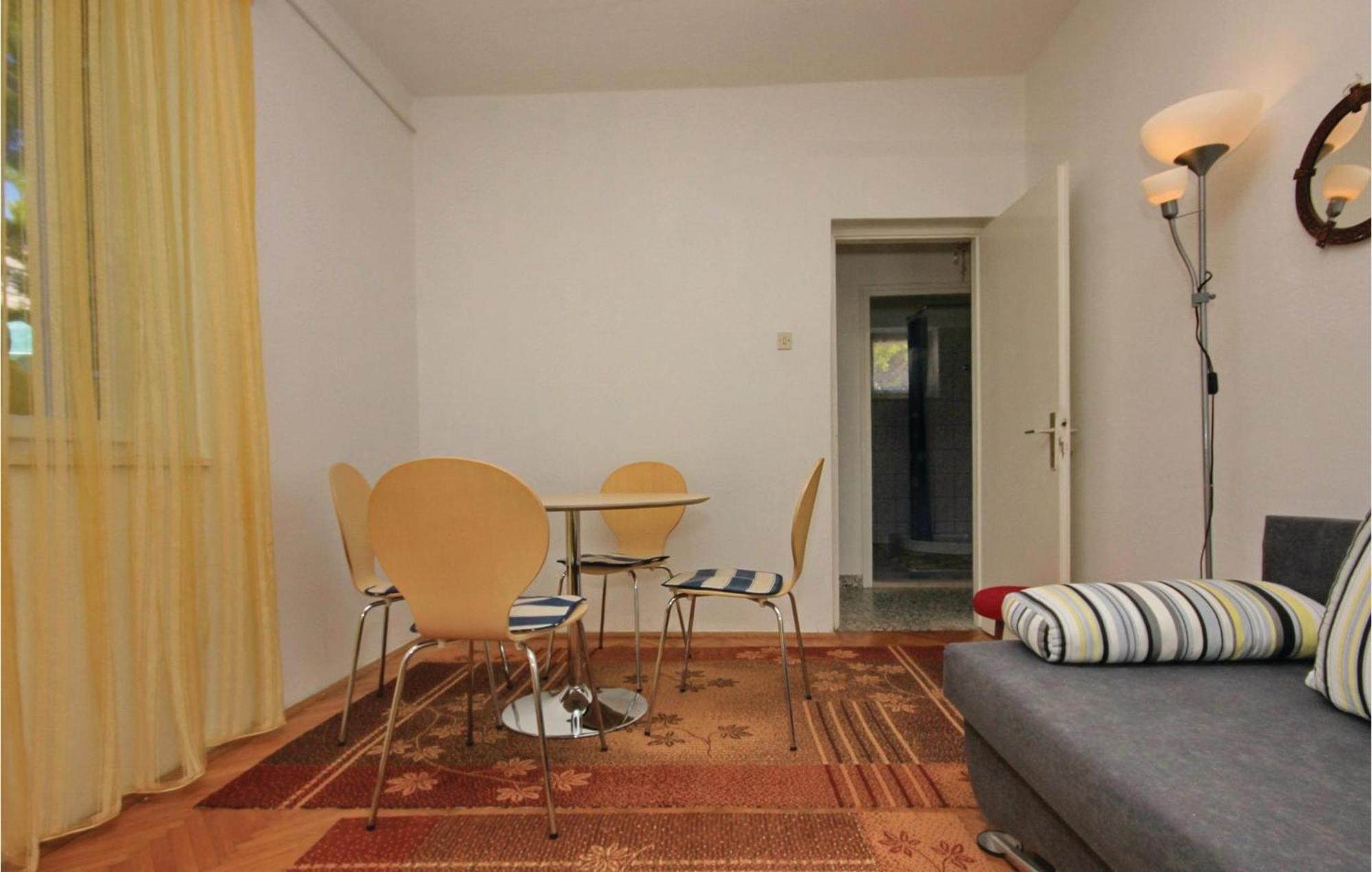 Amazing Apartment In Lumbarda With Kitchen Eksteriør billede